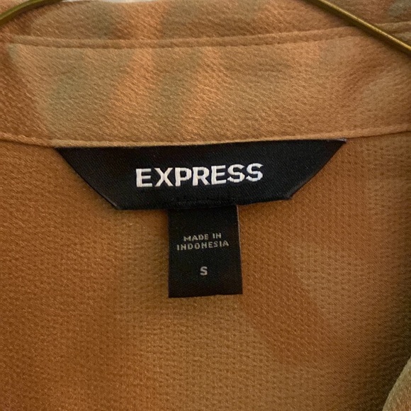 Express Gold Button Down Blouse - Picture 2 of 3